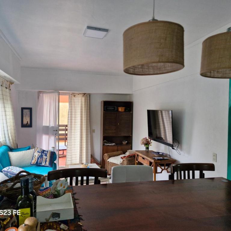Confort Playa Pinamar Centro SOLO ALQUILO A FAMILAS - Two-Bedroom Apartment - 3
