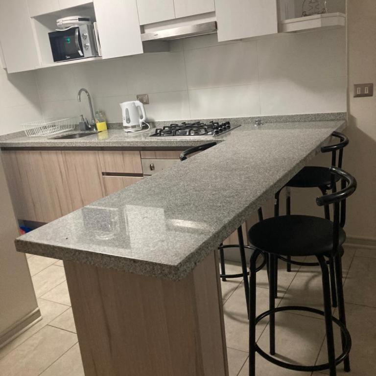 Departamento estudiantes amoblado 2 dormitorios Viña del Mar - Two-Bedroom Apartment with Balcony - 16