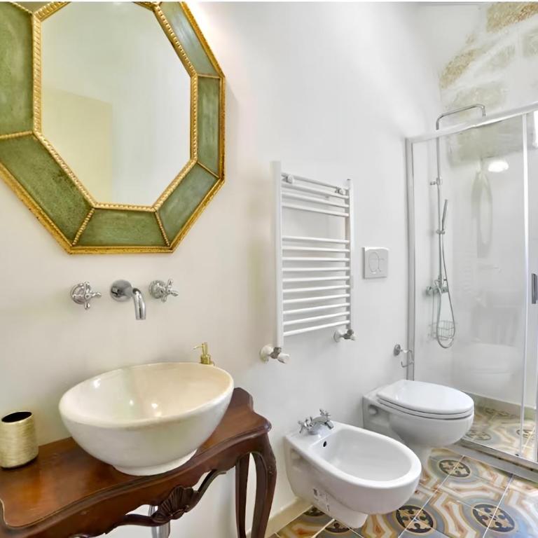 La terrazza di Don Peppino - Double Room with Private Bathroom - 9