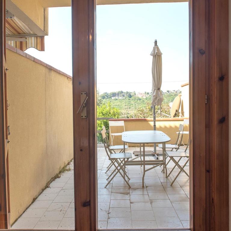 Marcelli, trilocale con portico a 300mt dal mare - M047 - Two-Bedroom Apartment - 4