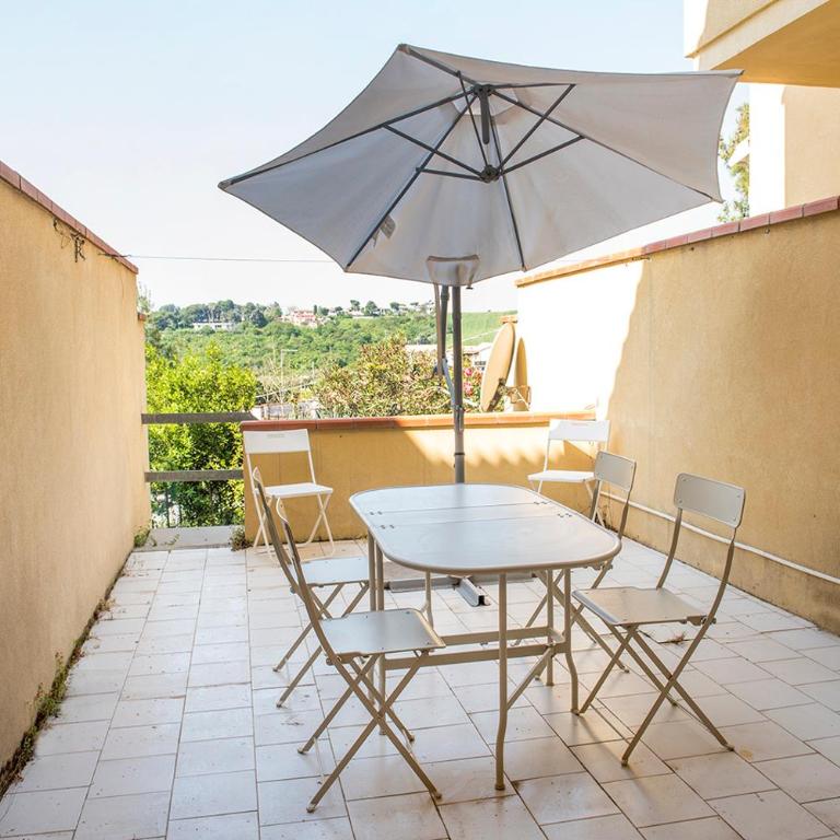 Marcelli, trilocale con portico a 300mt dal mare - M047 - Two-Bedroom Apartment - 2