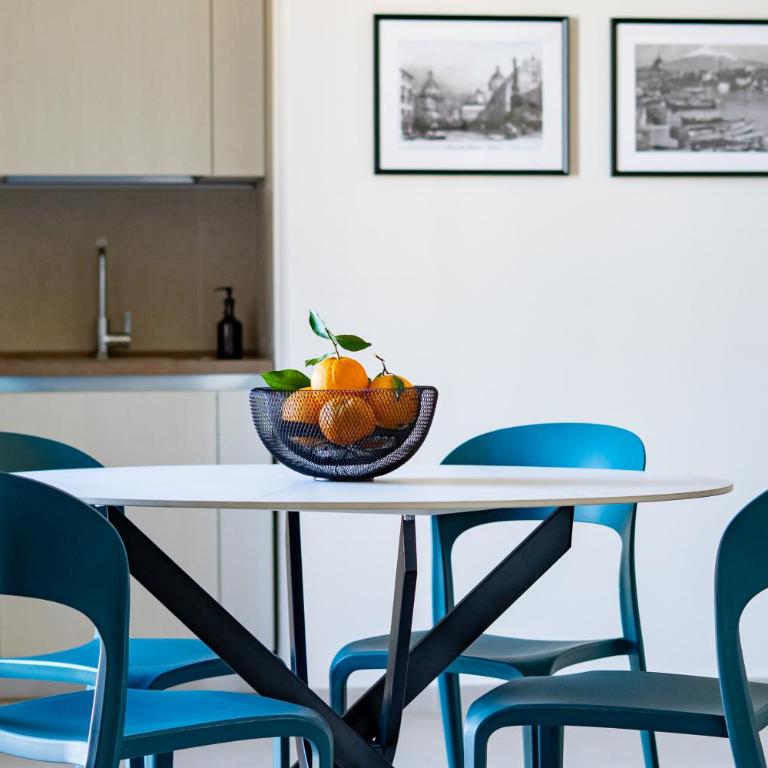 Myth Apartments - Two-Bedroom Apartment with Harbor View - 13