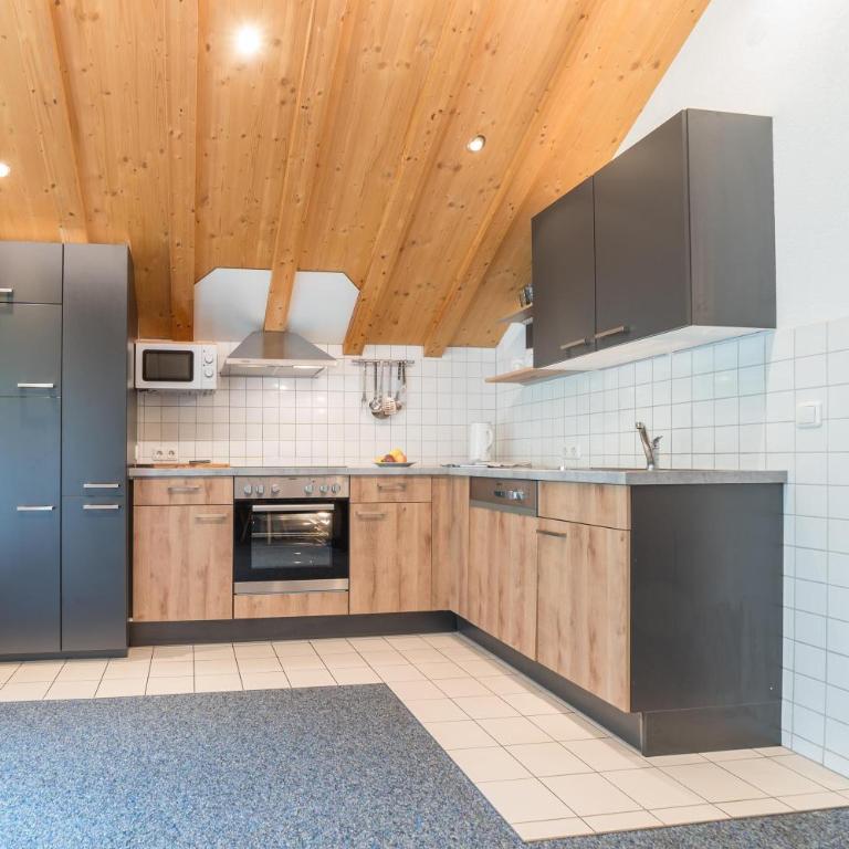 Landhaus Dajana - Apartment mit 3 Schlafzimmern und Dusche - 3