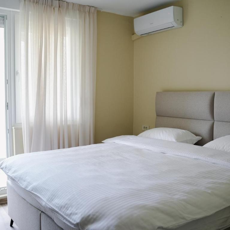 UrbanStay Apartment - Two-Bedroom Apartment - 22