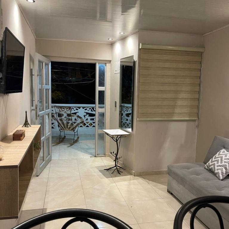 Apto Moderno Amplio y Perfectamente Ubicado - One-Bedroom Apartment - 7