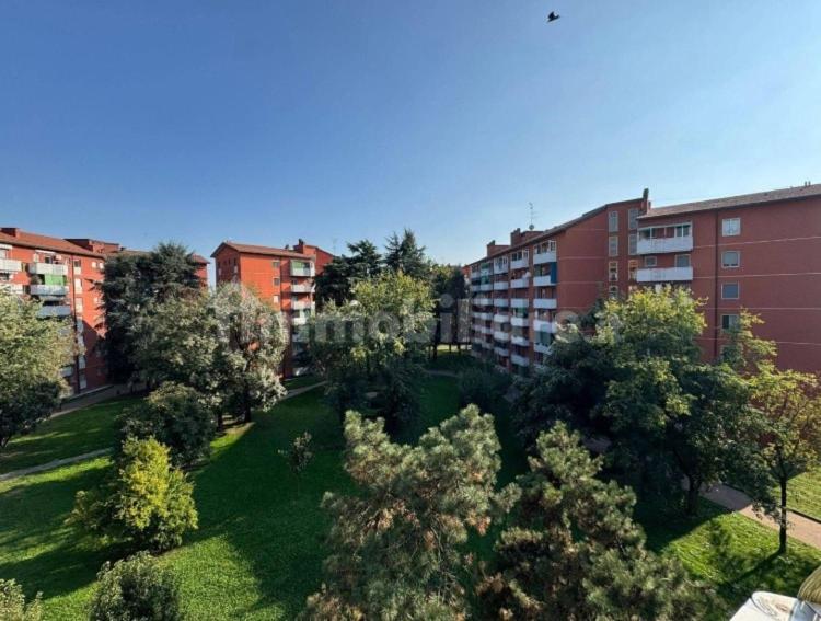 Grazioso Appartamento zona Mecenate - S.Giulia - Appartamento con 1 Camera da Letto - 30