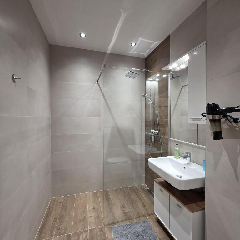 Prestige Lux Andan - Apart hotel Horizont Jahorina - Two-Bedroom Apartment with View - 11