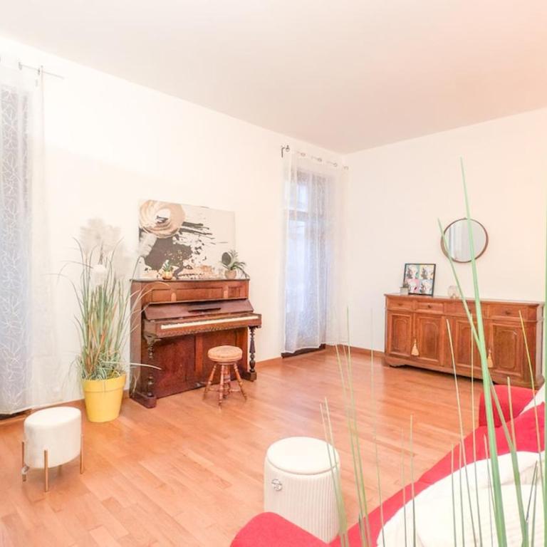 Piazza Erbe 2 Bedrooms - 3 Bathrooms - Two-Bedroom Apartment - 31