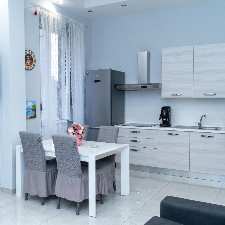 PORTACAPUANA Guest House - Appartamento con 1 Camera da Letto - 2