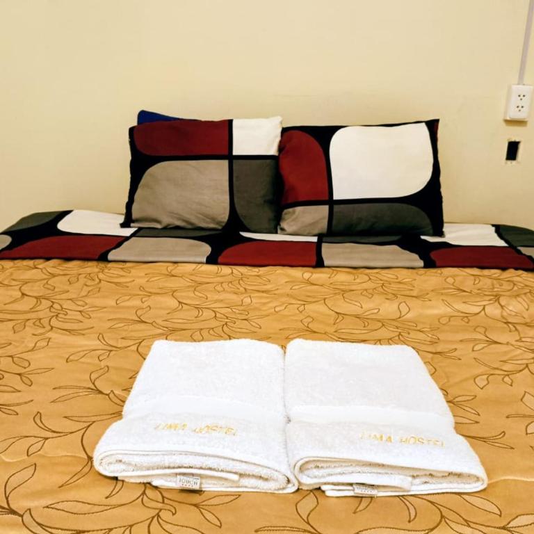 Lima Hostel - Barranco - Double Room with Private Bathroom - 4