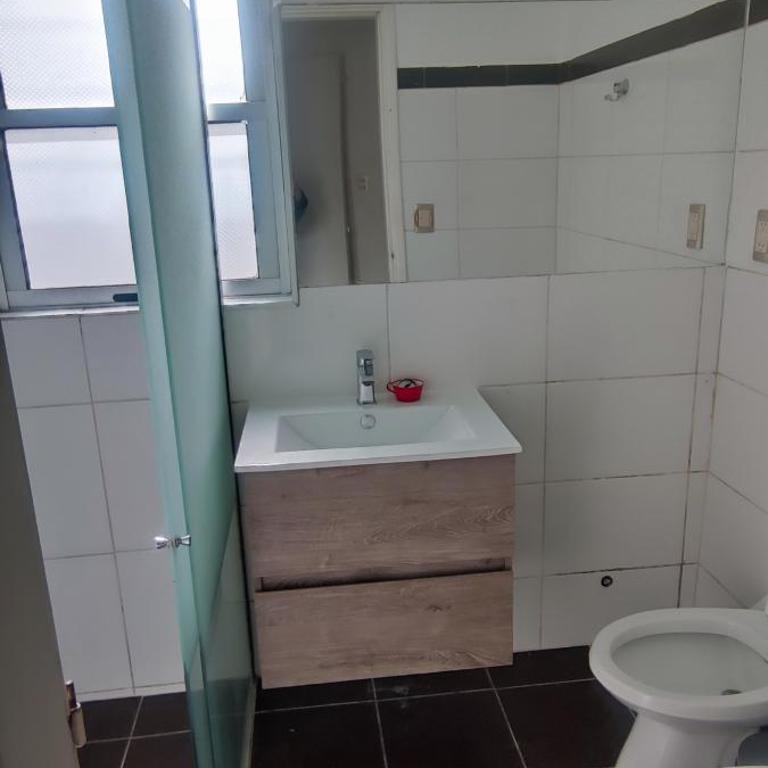 Apartamento tipo casa con gran terraza exclusiva con parrillero a 400 metros de la Rambla de Pocitos - Apartamento de 1 dormitorio - 11