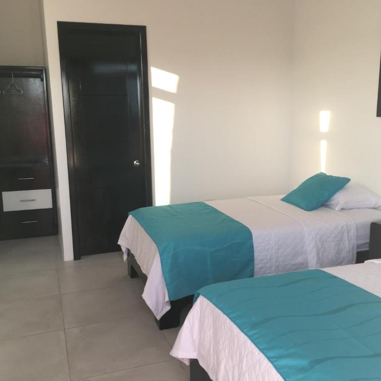 Piqueros patas azules - Double Room with Private Bathroom - 17
