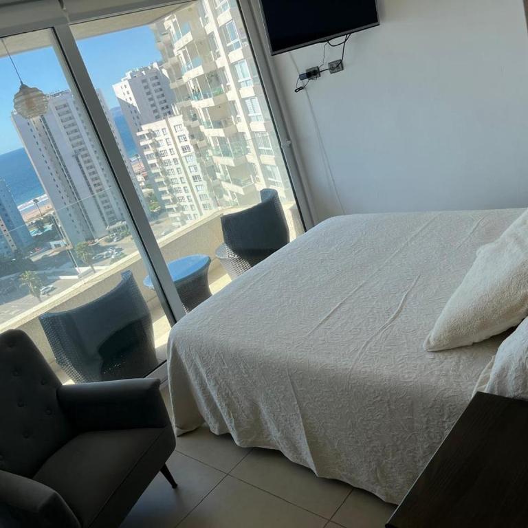 Amplio Departamento con Vista al mar, cerca del casino - Two-Bedroom Apartment with View - 11