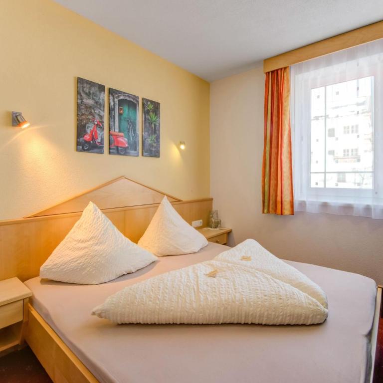 Apartment in Tyrol in an attractive area - Three-Bedroom Apartment - 20