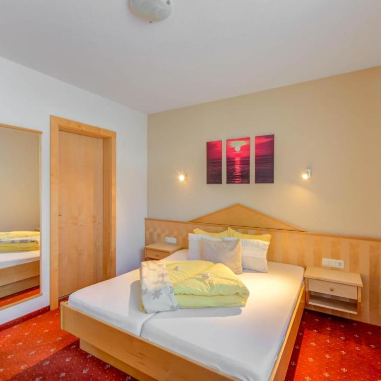 Apartment in Tyrol in an attractive area - Three-Bedroom Apartment - 28