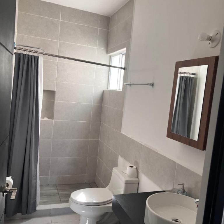 Estancia comoda y agradable a 5min centro Apodaca - Three-Bedroom House - 8