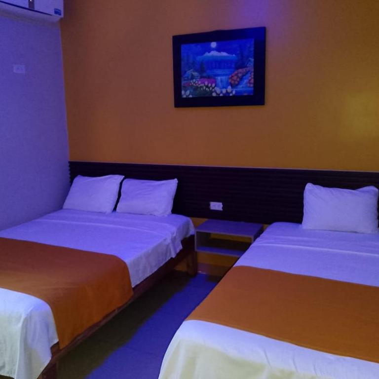 Hotel Lanus - Twin Room - 1