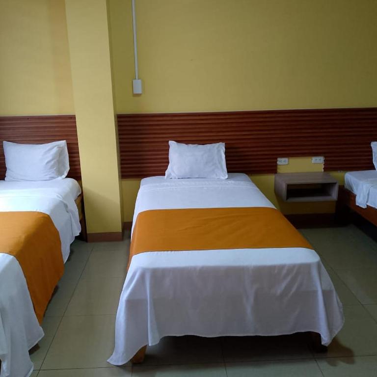 Hotel Lanus - Triple Room - 2