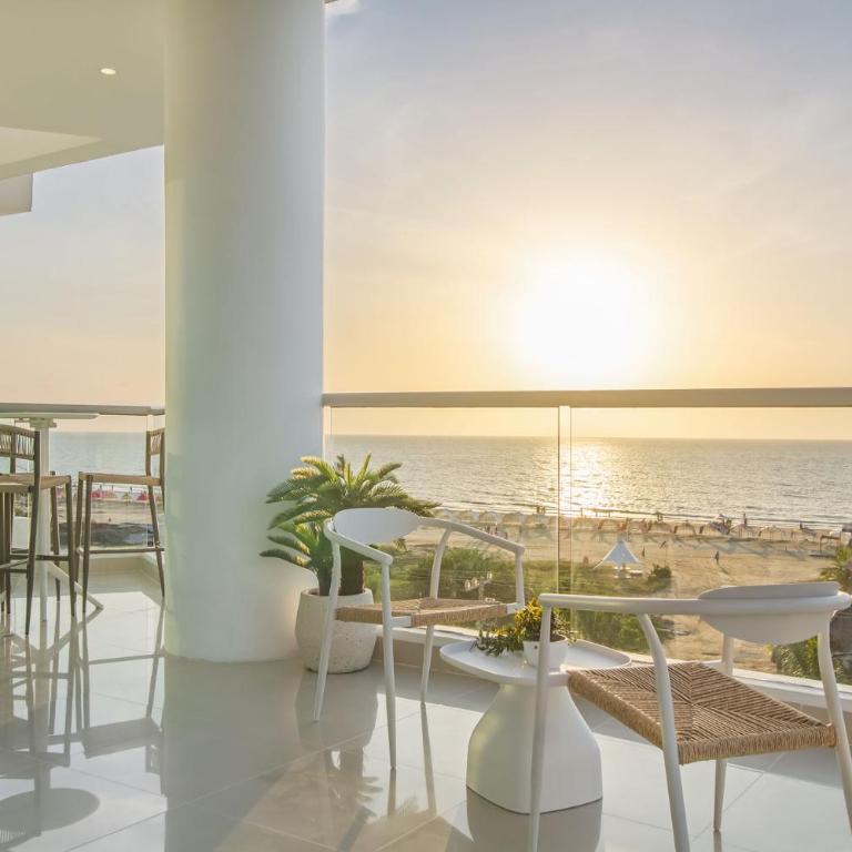 Luxury a 100 Mts del Mar en Edificio SeaWay - Three-Bedroom Apartment with Sea View - 1