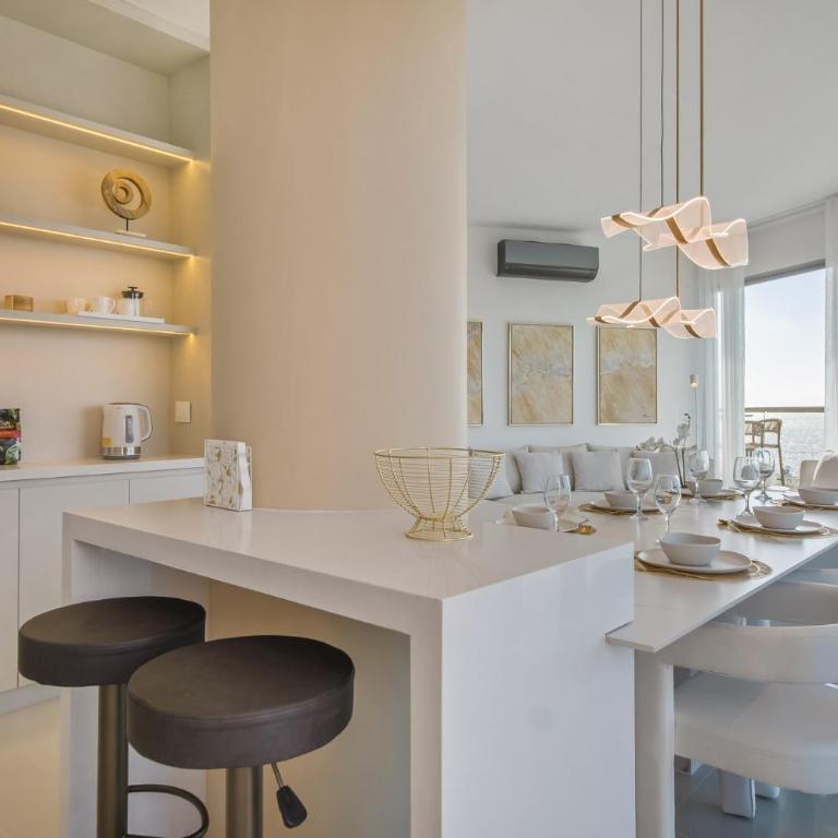 Luxury a 100 Mts del Mar en Edificio SeaWay - Three-Bedroom Apartment with Sea View - 6