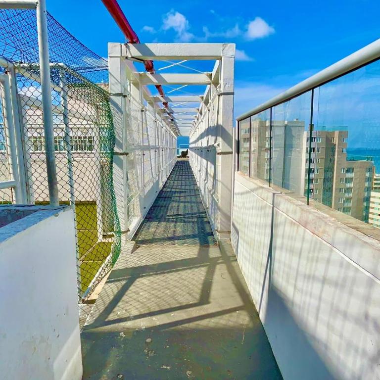 Apartamento en Cartagena cerca al mar - Two-Bedroom Apartment with Partial Ocean View - 2