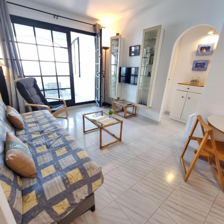 Apartamento acogedor con terraza privada y piscina comunitaria en L'Escala - HISP-236-108 - Apartment - 8