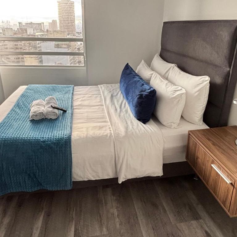 Loft Panoramico Varun Luxury Torre Acqua - One-Bedroom Apartment - 7