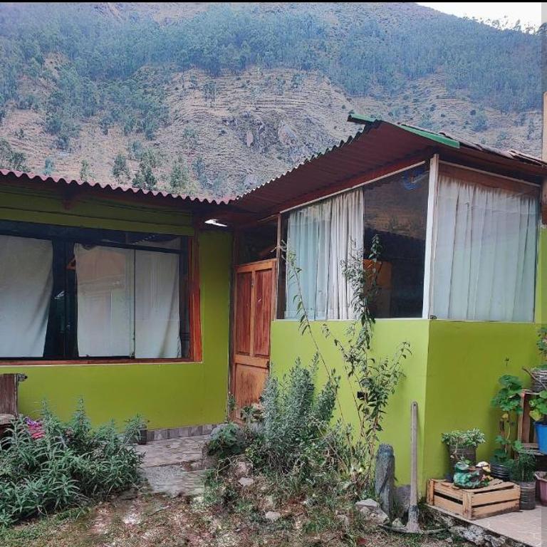 Wonderful Full House - Two-Bedroom Chalet - 1