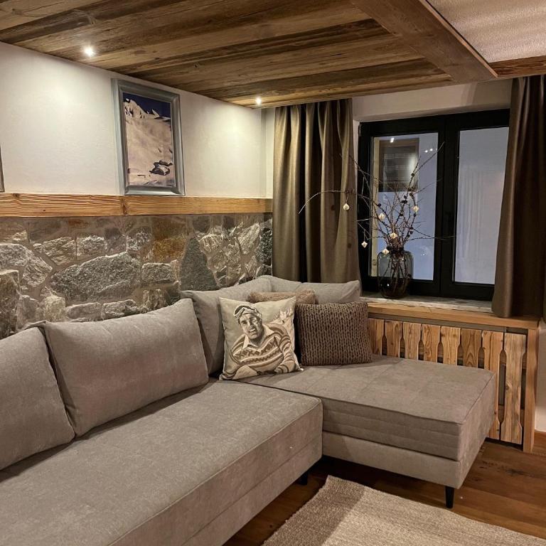 Dorfplatzl - Apartment mit 2 Schlafzimmern und Bergblick - 1