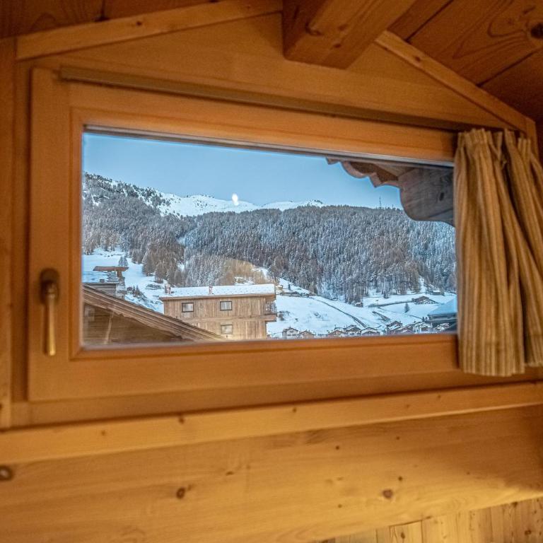Chalet Abete - Three-Bedroom Chalet - 22