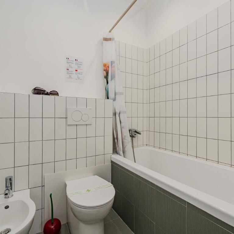 Isola Green Suite - 2 Bedrooms - Free Parking - Appartamento Deluxe con 2 Camere da Letto e Vista Giardino - 19