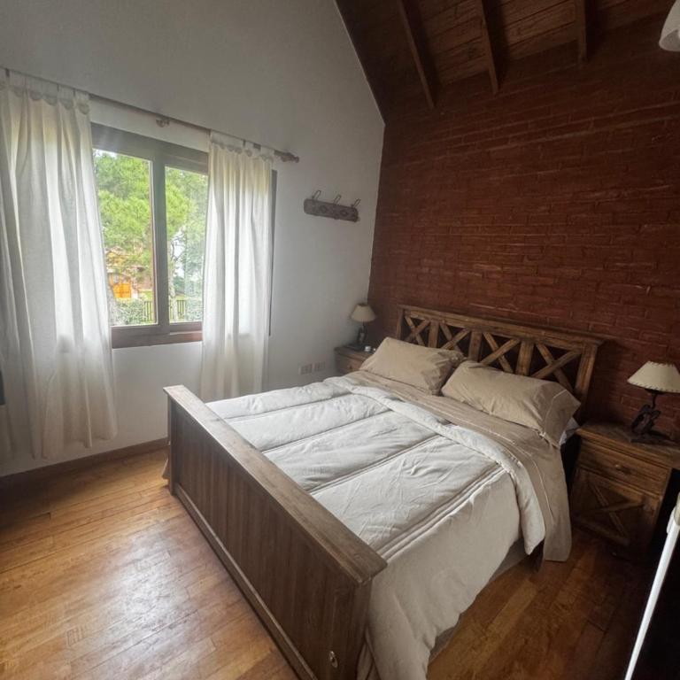 Duplex en barrio B5 de Pinamar ideal para familias - Two-Bedroom House - 11