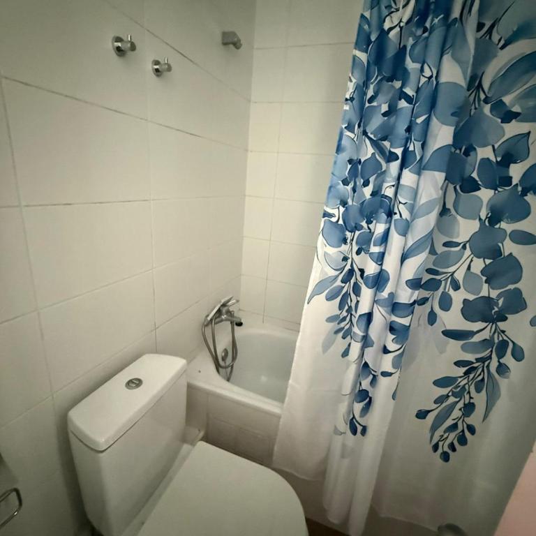 Departamento de 2 línea en la playa - Two-Bedroom Apartment - 9