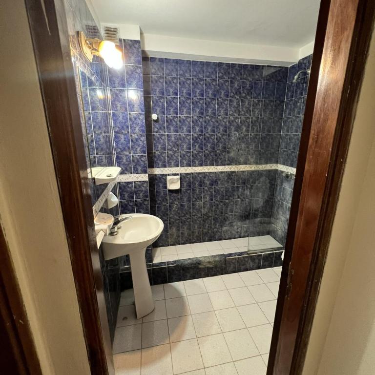 Tony Center III - One-Bedroom Apartment - 7