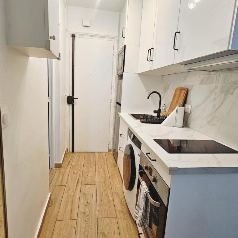 Nice apt quiet comfortable and warm - Appartement 1 Chambre - 13