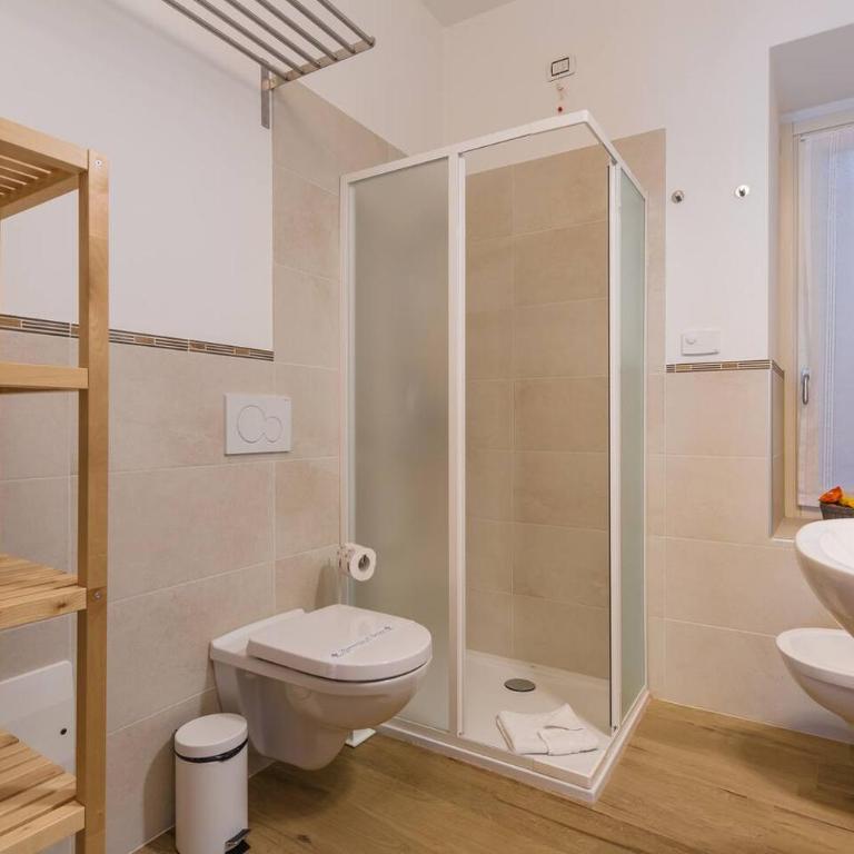 Truly Verona - Opera House - Appartamento con 2 Camere da Letto - Via Frattini 2 - 4