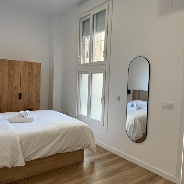 Apartamento Justo al lado de la Estación de Tren y Bus María Zambrano - Apartamento de 1 dormitorio - 12