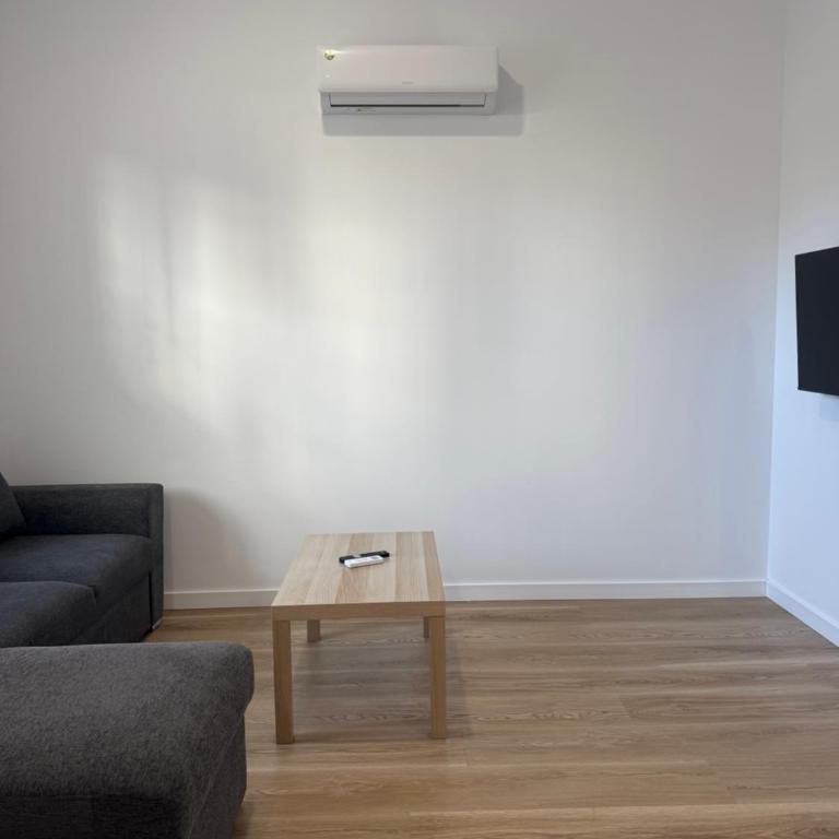 Apartamento Justo al lado de la Estación de Tren y Bus María Zambrano - Apartamento de 1 dormitorio - 18