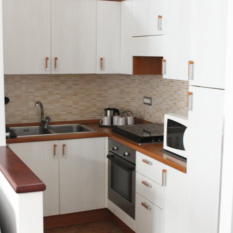 La Casetta - One-Bedroom Apartment - 6