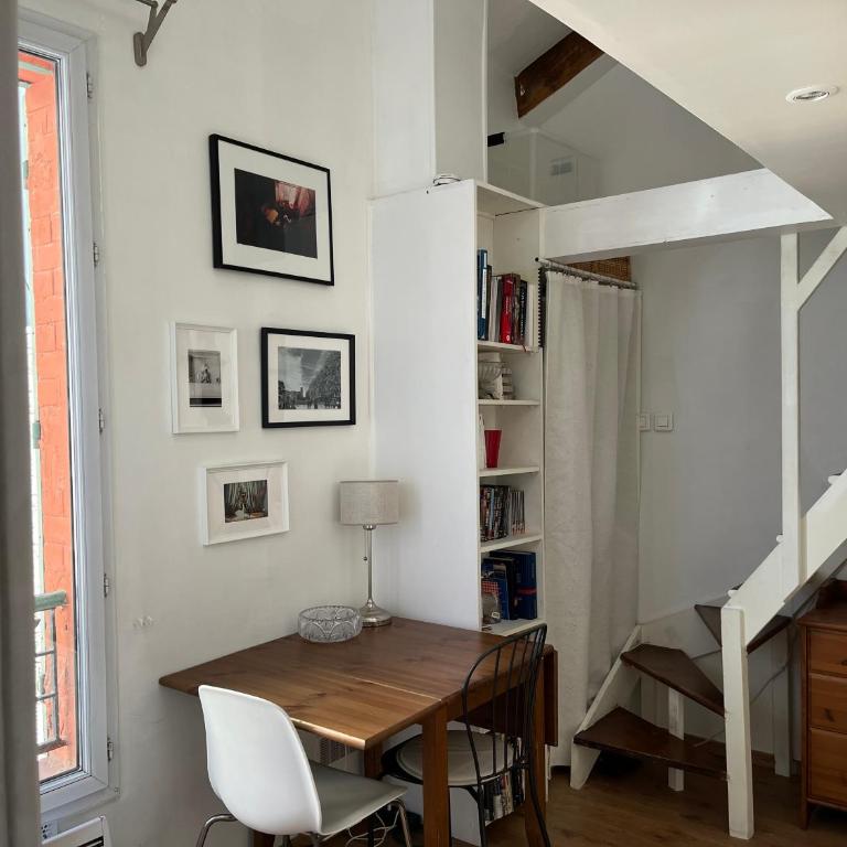 Joli petit duplex lumineux et au calme - Appartement 1 Chambre - 10