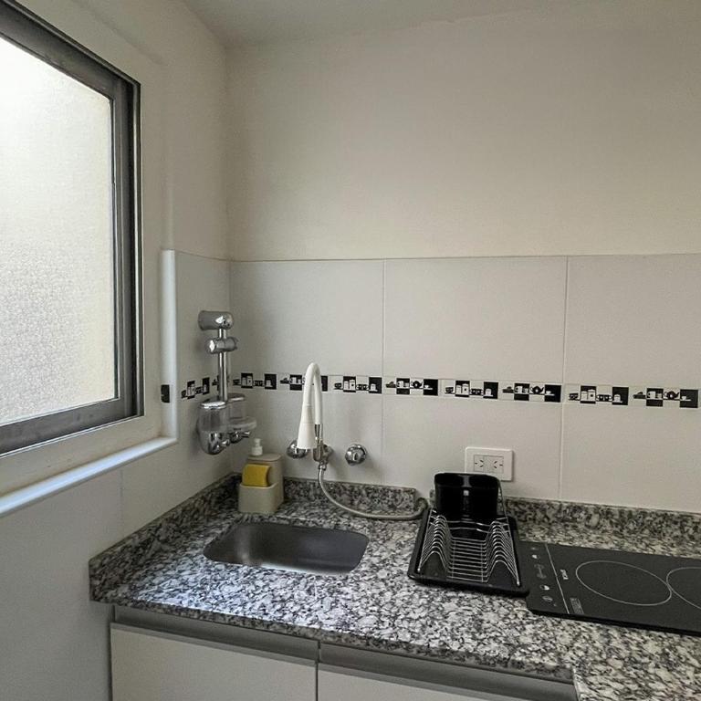 RentUp - Comodidad, ubicacion estrategica en San Telmo cerca de Universidades - Apartamento con balcón - 10