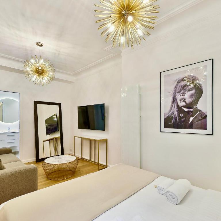 Stylish loft - Arc de Triomphe - One-Bedroom Apartment - 10