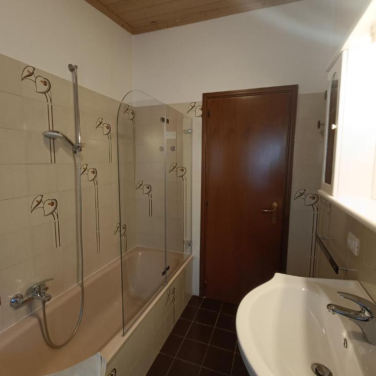Villa MIA - Two-Bedroom Apartment - 11