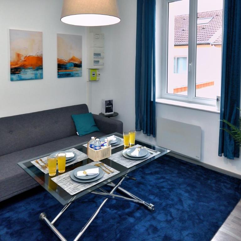 peaceful retreat & cozy apartment in reims , sleep4 ,near city center , free public parking - Appartamento con 1 Camera da Letto - 2