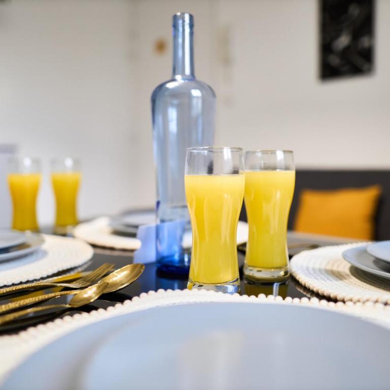 peaceful retreat & cozy apartment in reims , sleep4 ,near city center , free public parking - Appartamento con 1 Camera da Letto - 35