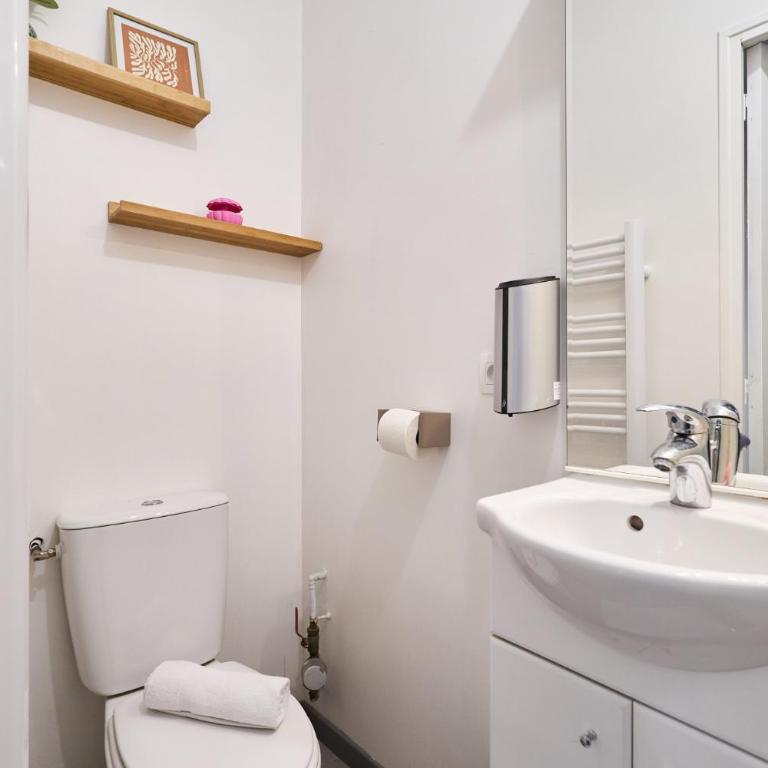 peaceful retreat & cozy apartment in reims , sleep4 ,near city center , free public parking - Appartamento con 1 Camera da Letto - 38