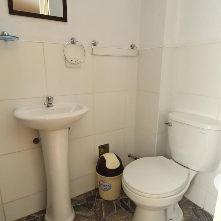 Casa Medina Hostal - Habitación Doble con baño privado - 3