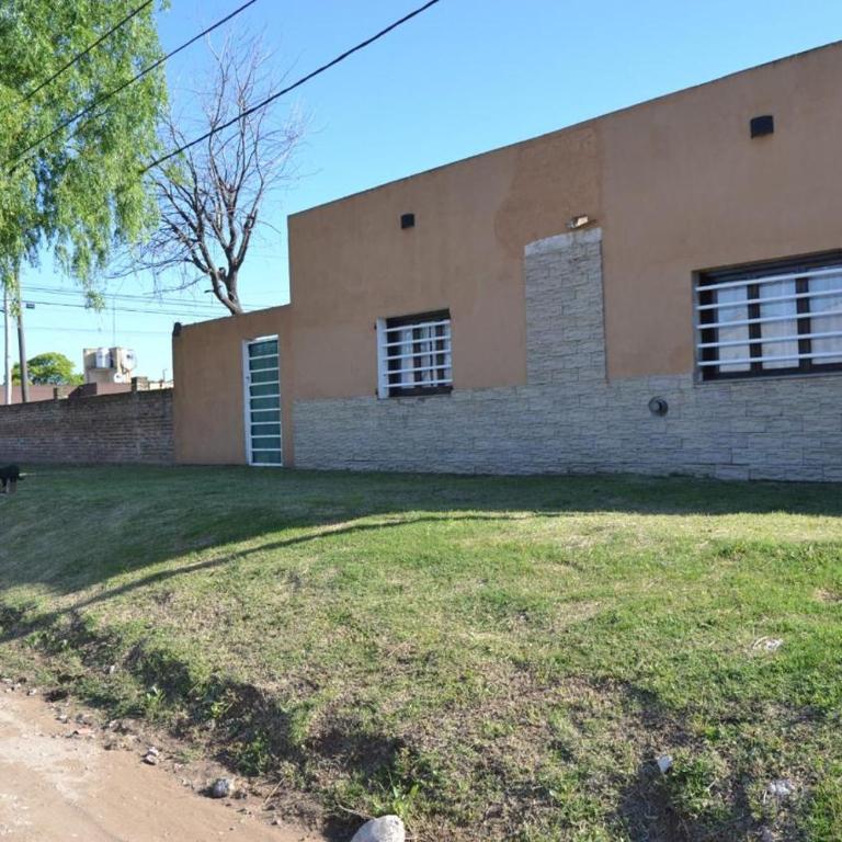 Casa por el parque - Two-Bedroom House - 1