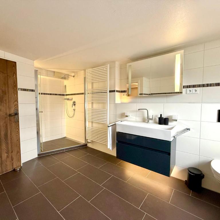 Ferienhaus Alpenlodge - Apartment mit 2 Schlafzimmern und Terrasse - 11