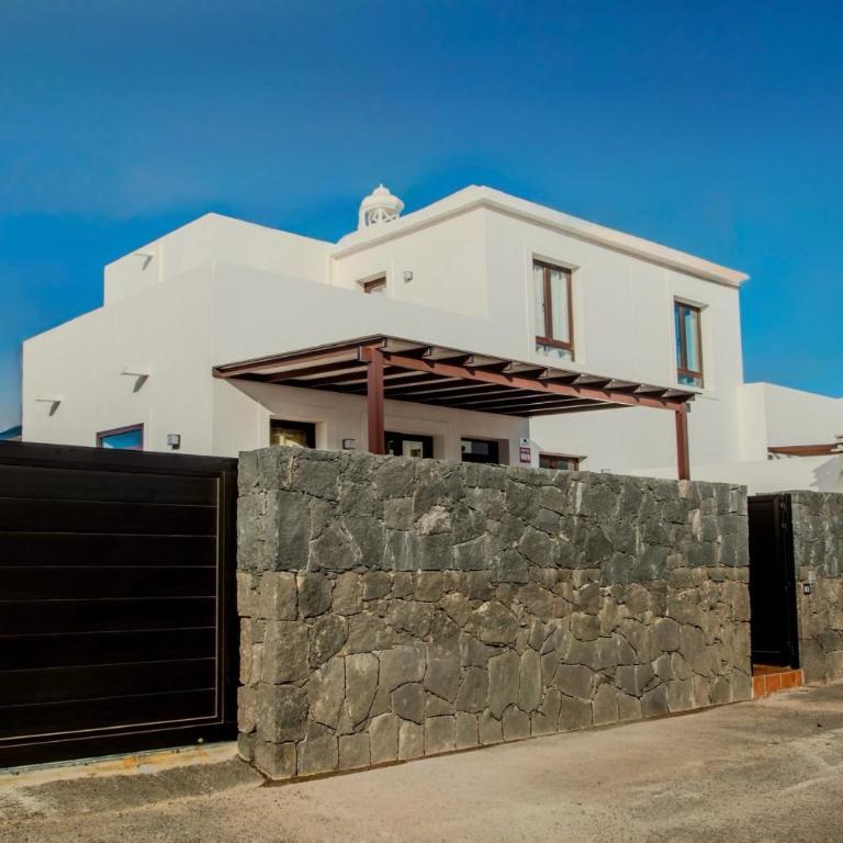 Tania Luxury Home - Villa with Private Pool - 1